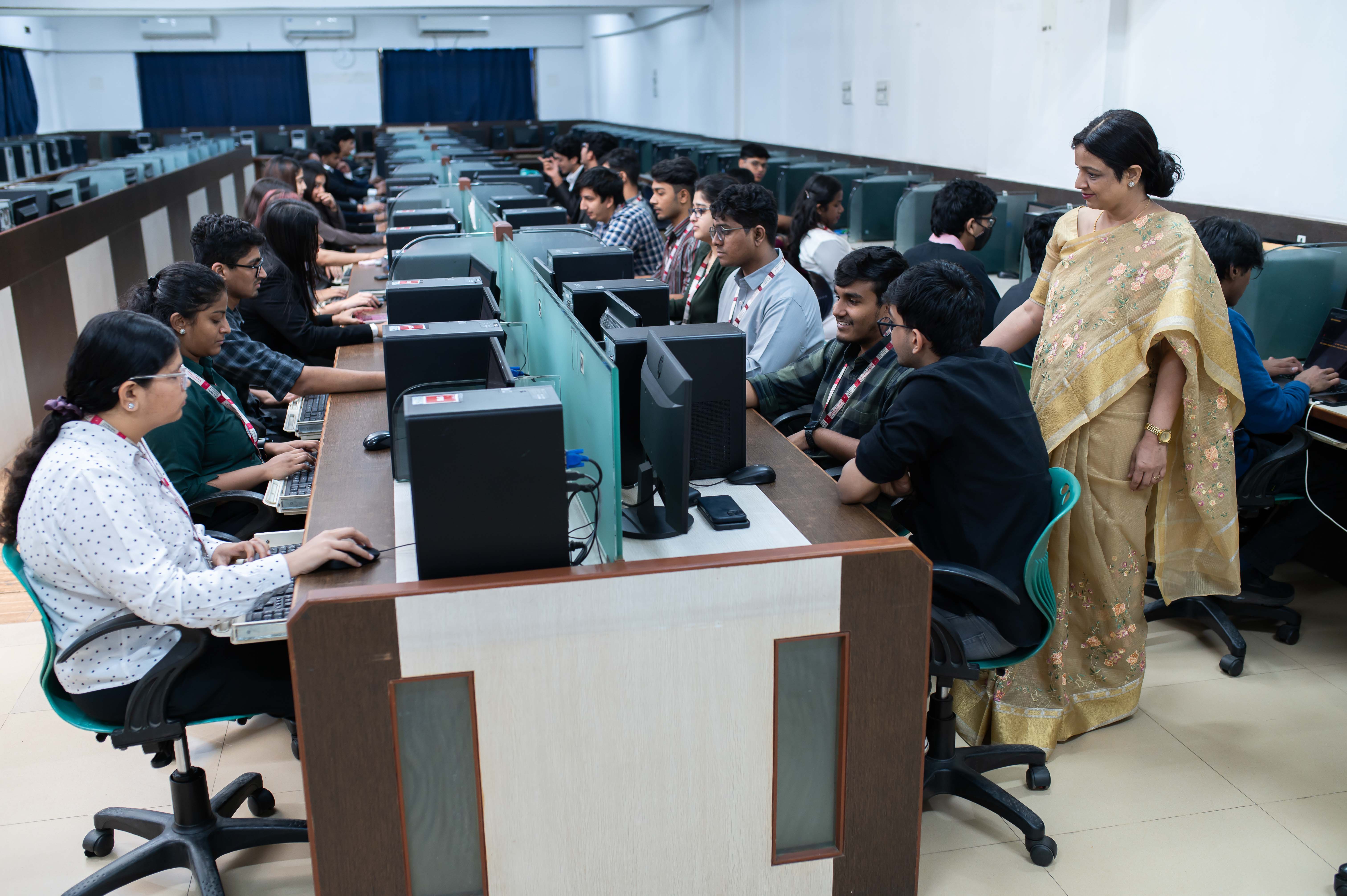 DY Patil University